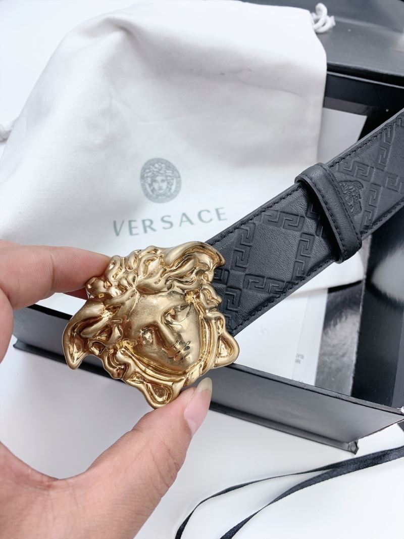 VERSACE